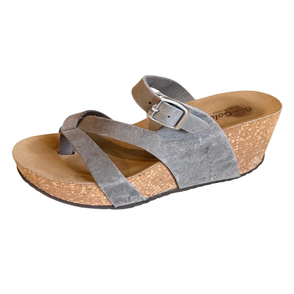 Bio-Gold Leather Wedge Sandals Gray 6.5